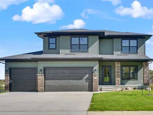 1517 Legend Dr, Tiffin, IA 52340