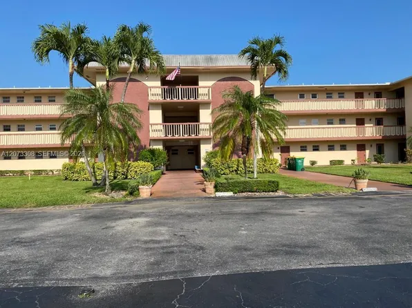 1001 Hillcrest Ct APT 215, Hollywood, FL 33021