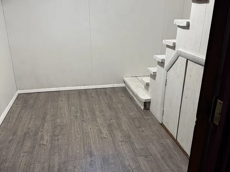 308 E Queen Ave — Photo 10