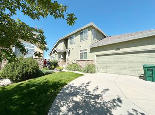 22351 E Plymouth Cir, Aurora, CO 80016