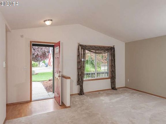 3rd image of 5117 NE 56th St