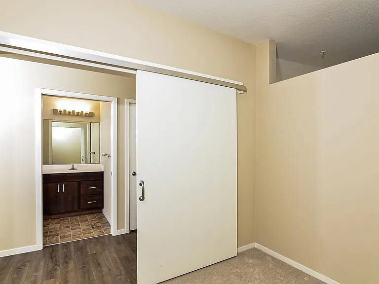 The Grain Belt Apartments | Now Leasing | — Photo 44