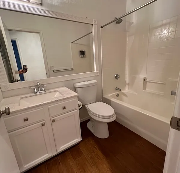 1633 E Lakeside Dr #119 — Photo 17