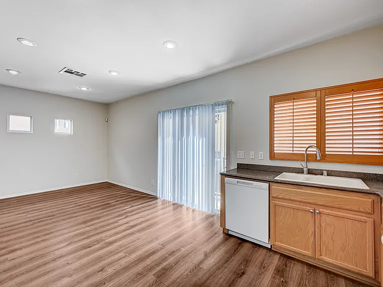 9909 Wingate Creek Ct — Photo 15