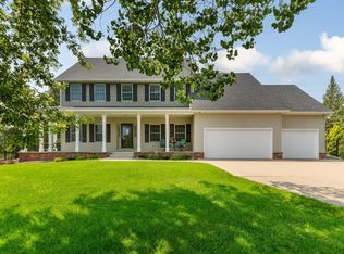 1502 Greystone Ln SW, Rochester, MN 55902