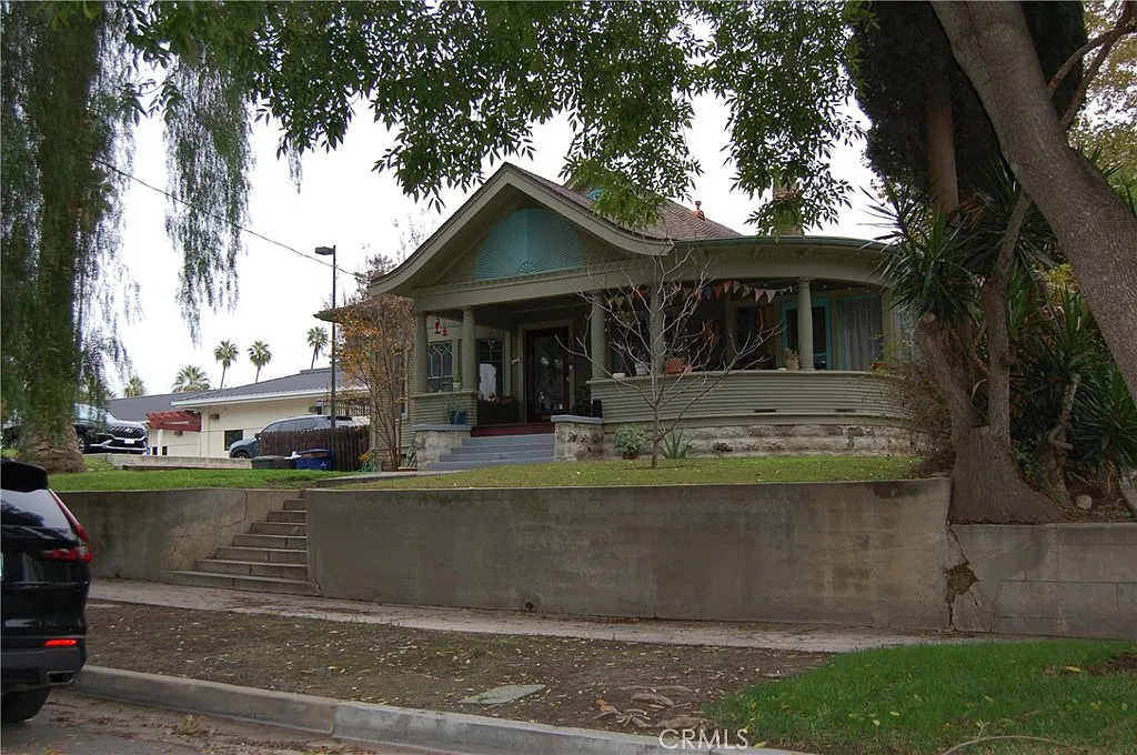 2 bed, 1200 sqft, $2,150 — Photo 1