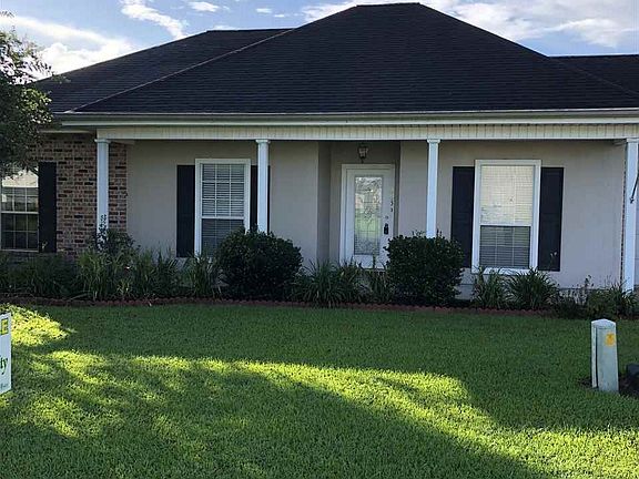 2nd image of 103 Comeaux Dr