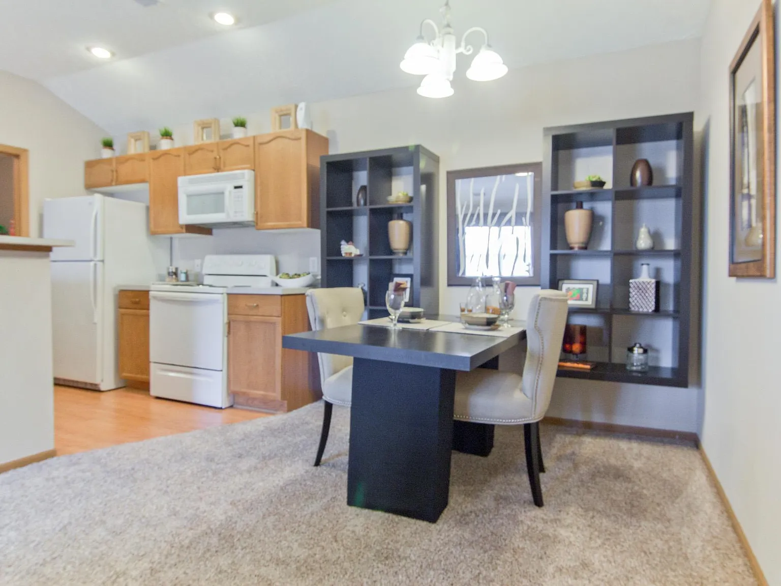 Albany Commons — Photo 3