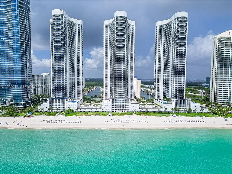 15811 Collins Ave #3407 — Photo 33
