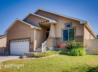 5213 W Field Crescent Ln, Riverton, UT 84096