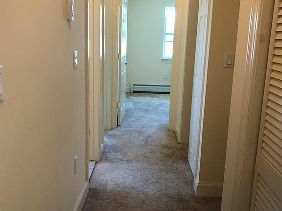 3rd image of 226 Newman Ave