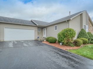 10181 Hawthorne Ridge Rd, Goodrich, MI 48438