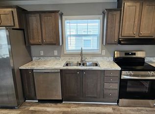 Country Roads MHC, Jacksonville, FL 32244