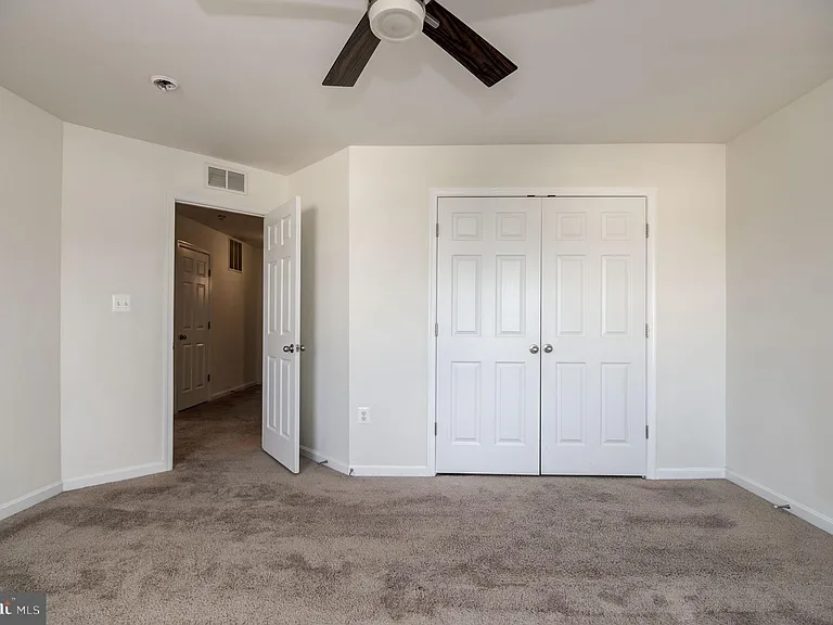 3401 Eagle Ridge Dr — Photo 24