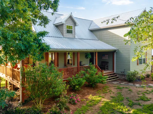 310 Moore Circle Rd NW, Charleston, TN 37310