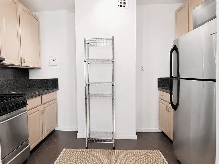 29 W 76th St #8 — Photo 8