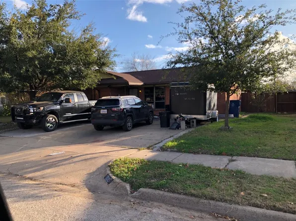 1110 Crockett St, Garland, TX 75040