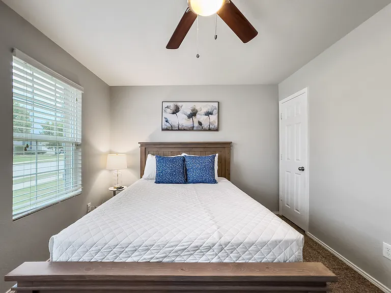 1809 Christopher Creek Dr — Photo 17
