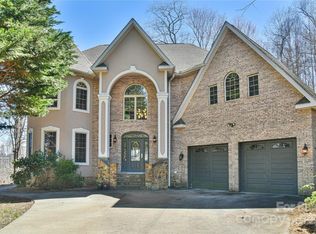 110 Heartwood Cir, Asheville, NC 28806
