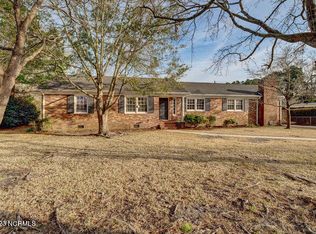 1506 Robert E Lee Dr, Wilmington, NC 28412