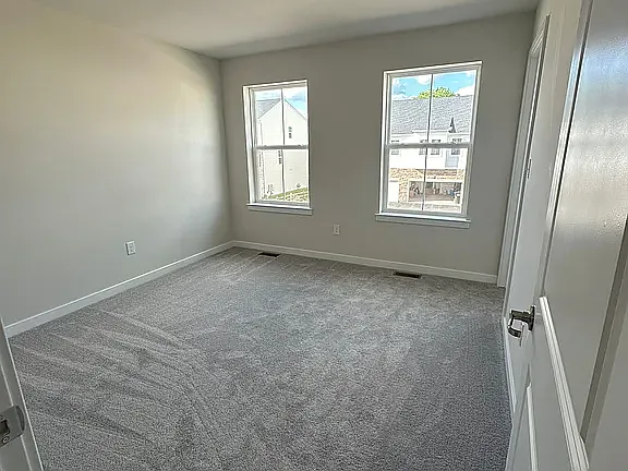 854 Pecan Rd — Photo 5