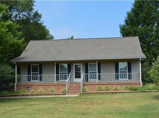 211 Mitchell Rd, Lebanon, TN 37087