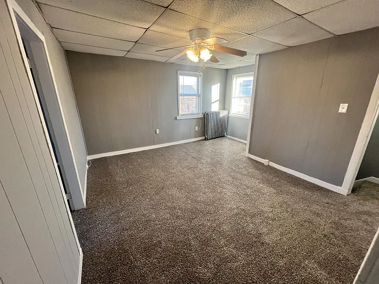3243 Elliott St — Photo 10
