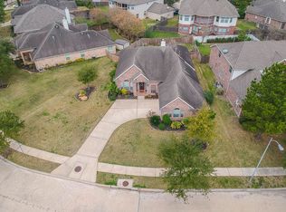 9803 Brick Village Dr, Houston, TX 77095