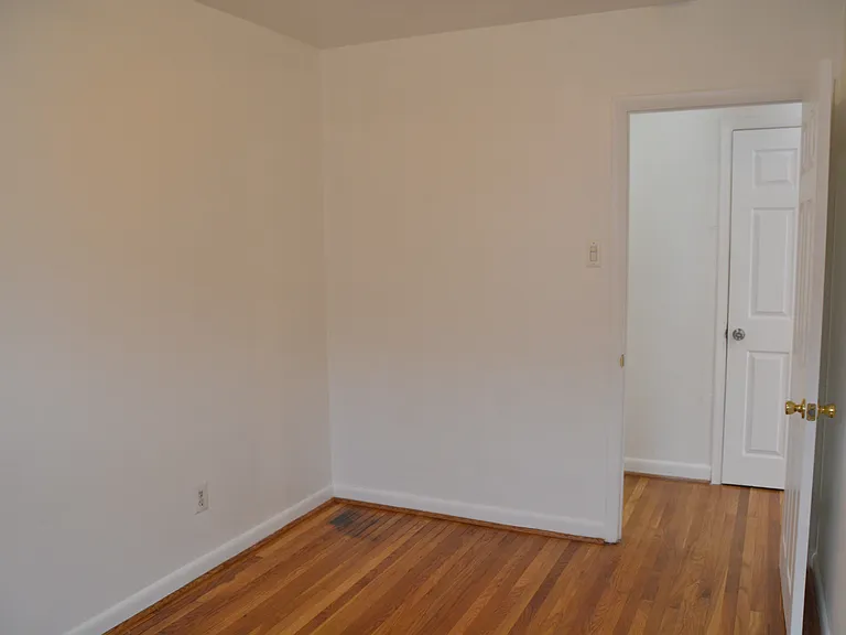 1714 Loney St #2 — Photo 19
