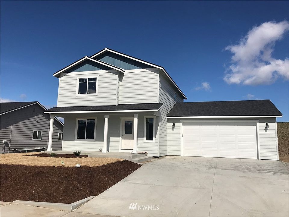 1st image of 2241 SE Mary Hill Street