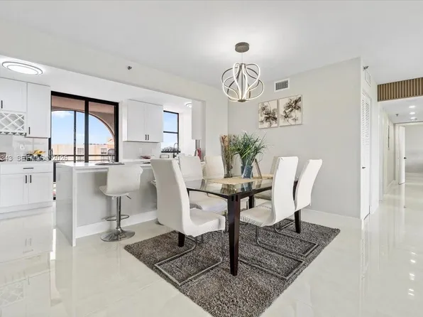 7129 Promenade Dr APT 801, Boca Raton, FL 33433