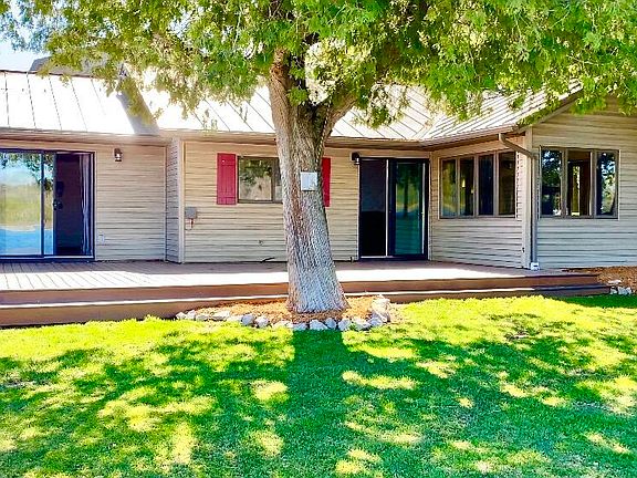 4th image of 9381 Arnold Creek Dr
