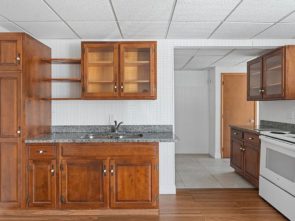1st image of 157 Harry L Dr #1