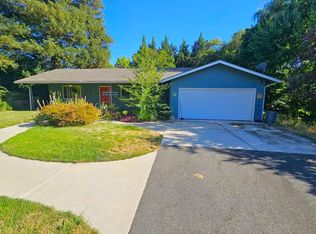 533 NW Midland Ave, Grants Pass, OR 97526