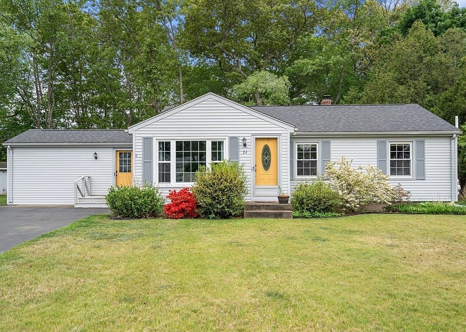 1st image of 24 Barberry Dr