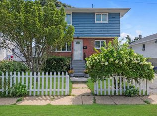 84 Hickory Rd #A, Pt Washington, NY 11050