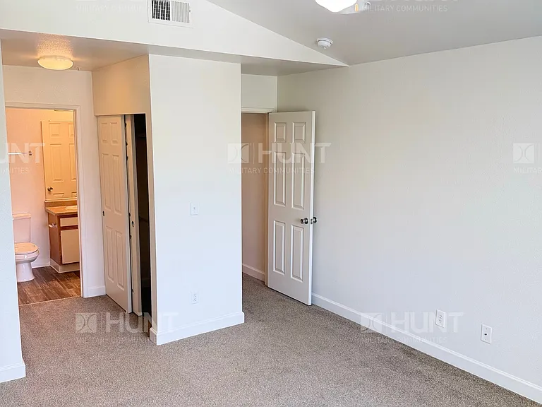 237 Inchon St — Photo 7