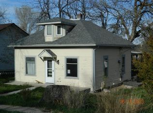 1010 Oak St, Whitewood, SD 57793