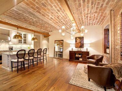 131 Perry St APT 3B, New York, NY, 10014