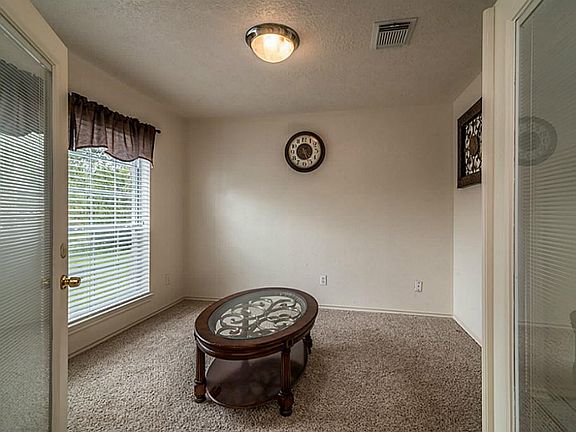 3rd image of 5202 Balmorhea Dr