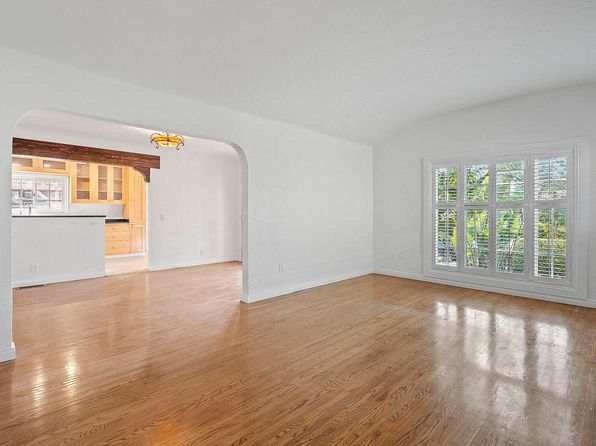 4044 Huron Ave