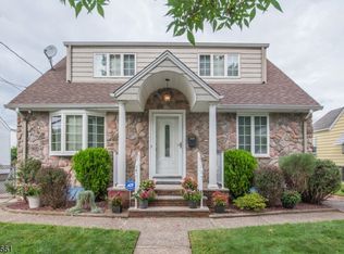 39 Edward Ct, Clifton, NJ 07011
