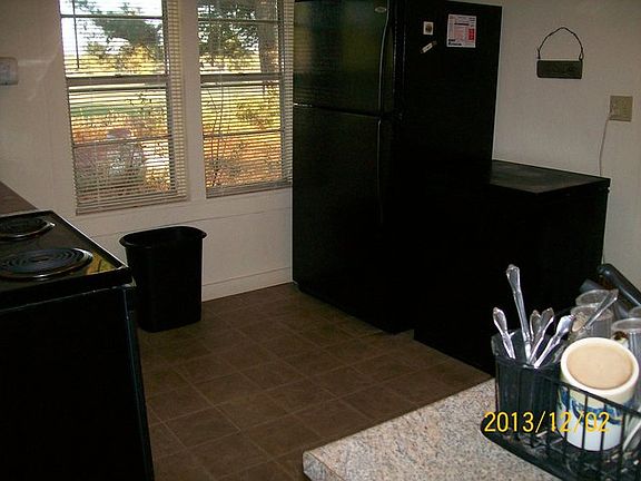 3rd image of 838 County Road 480