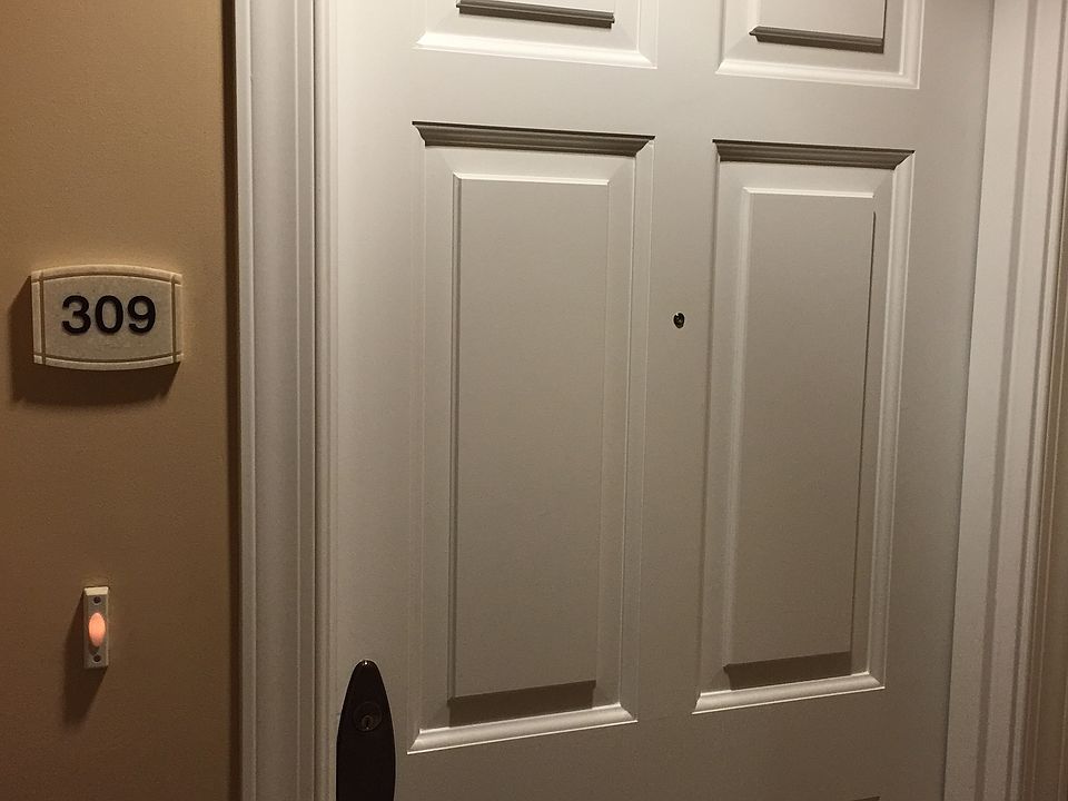 Front Entry Door-B309
