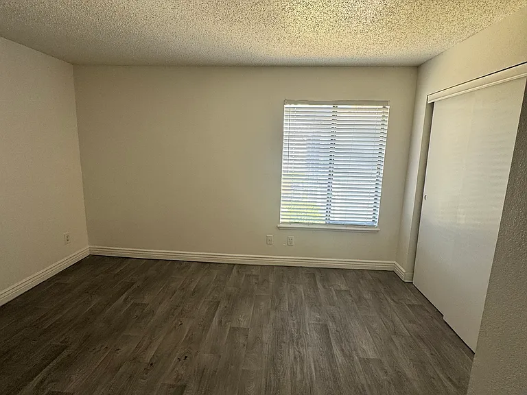 Enclave at Redwood — Photo 73