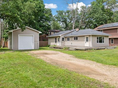 2070 Racine Ave S, Lakeland, MN, 55043