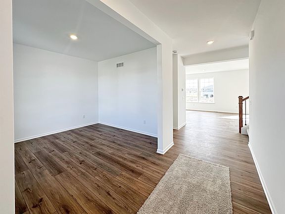 3rd image of 106 Obrien Ct #16
