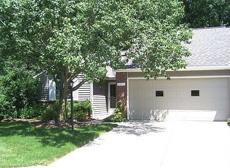 Come tour this charming ranch, you don’t want to miss it!