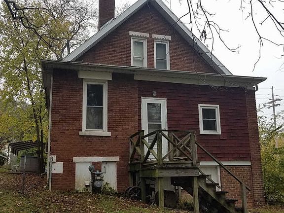 2nd image of 1623 N Machin Ave
