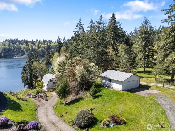 321 E Big Skookum Road, Shelton, WA 98584